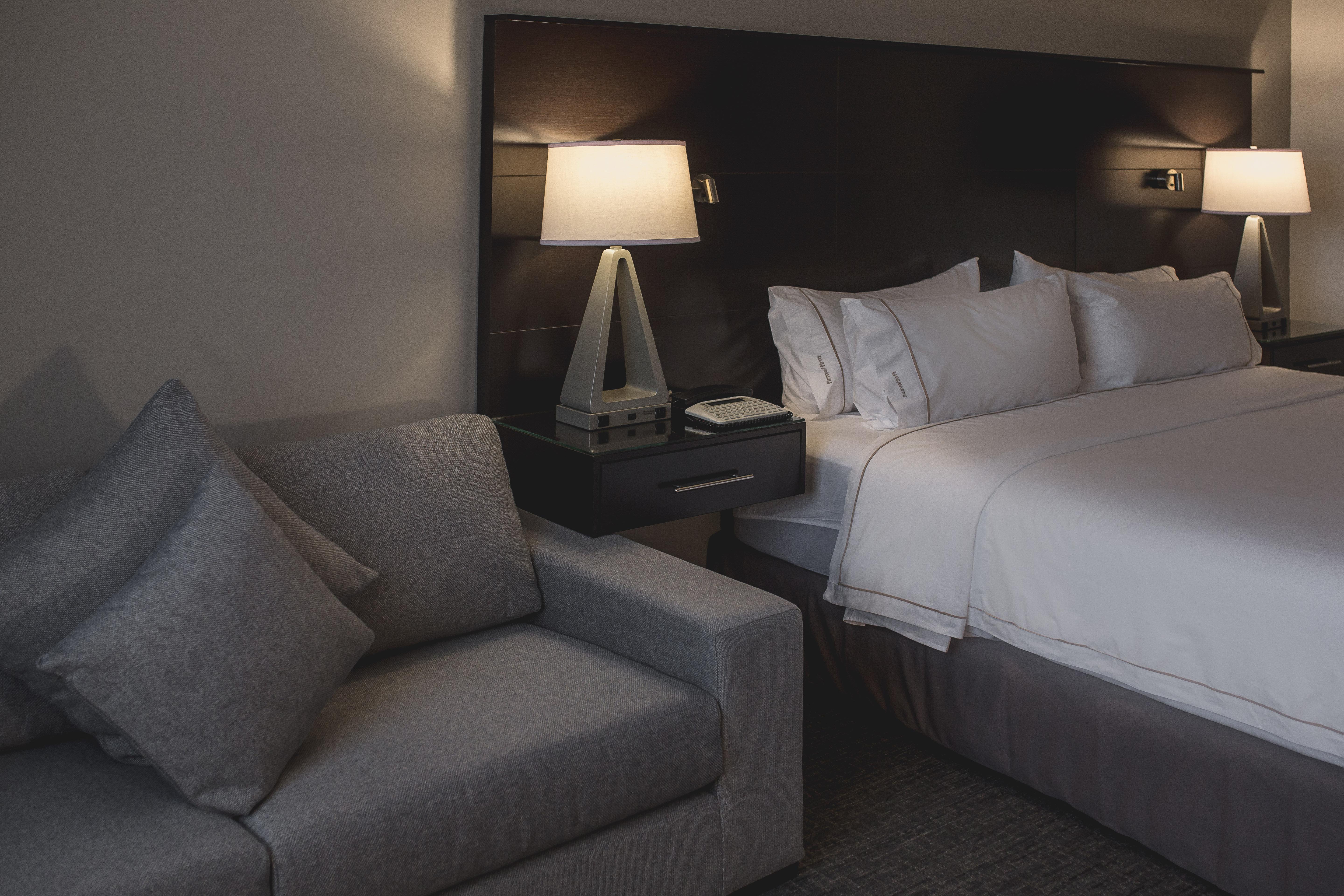 Holiday Inn Express & Suites Silao Aeropuerto Terminal By Ihg Экстерьер фото