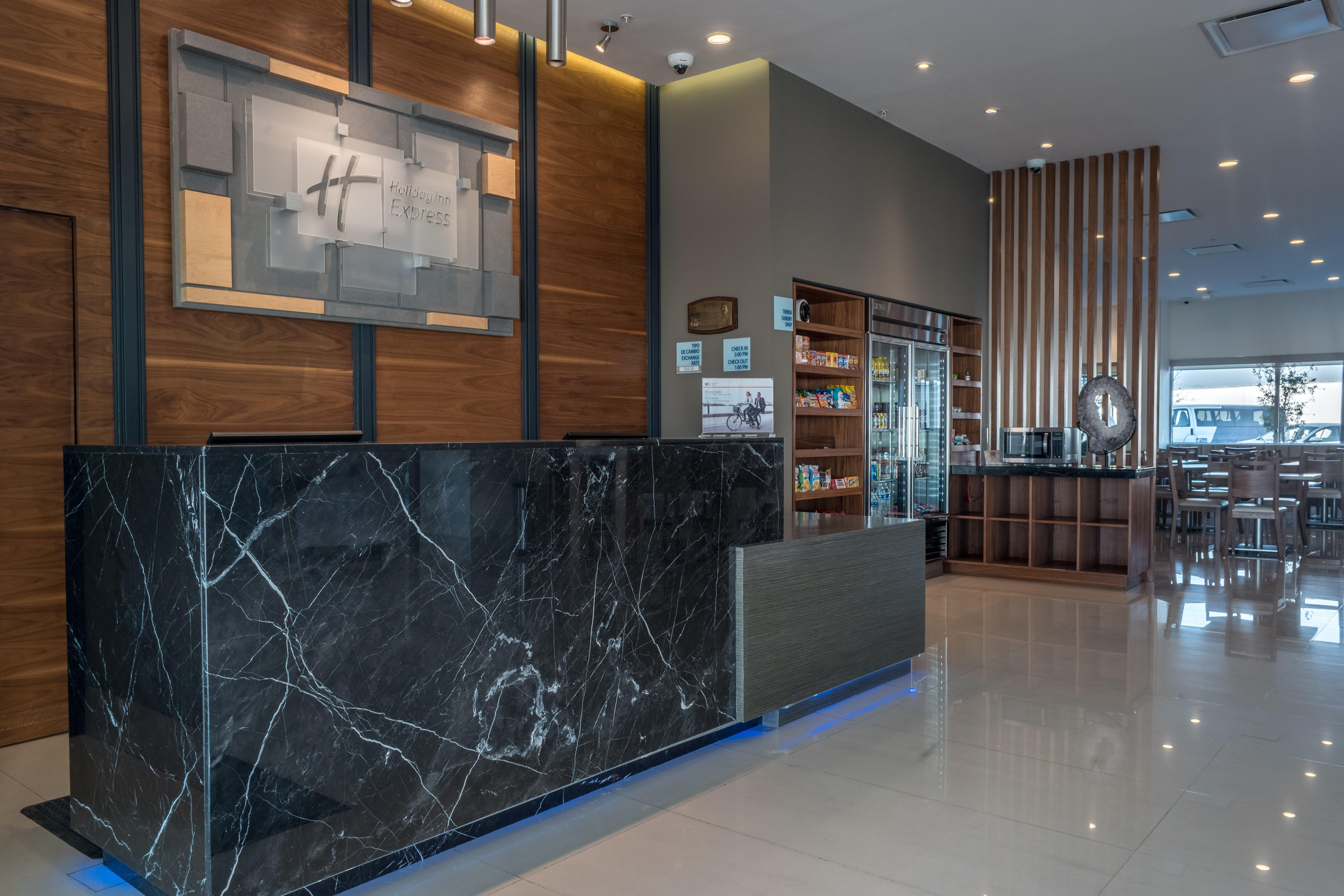 Holiday Inn Express & Suites Silao Aeropuerto Terminal By Ihg Экстерьер фото